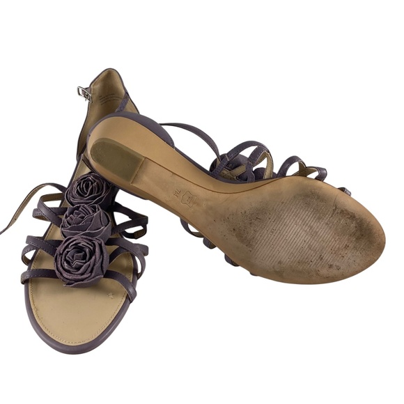 TALBOTS  vintage leather summer sandal, lavender/mauve - Picture 3 of 4